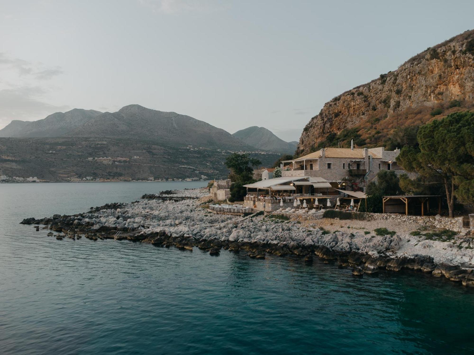 Kourmas Suites Liménion Exteriér fotografie